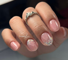 Cargar imagen en el visor de la galería, Cover Adara